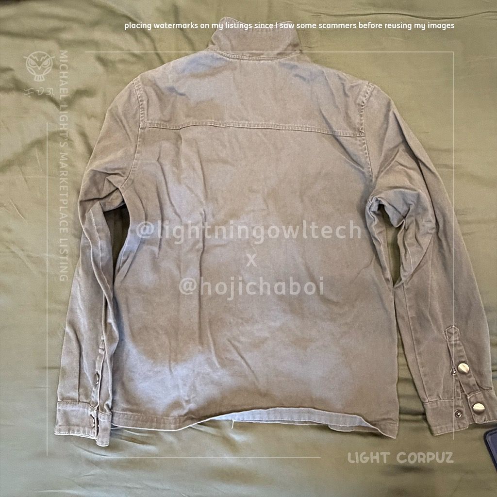 Folded & Hung Button-up Jacket - Gray (Category: Coats, Jackets and Outerwear) located in Makati City. Submitted by hojichaboi (Listing ID 1437740746, Image 2). Description: Folded & Hung Button-up Jacket - Gray Size: Men’s S Color: Gray Material: Body: 72% Cotton, 28% Polyester ( 28% Uses Recycled Polyester Fiber )/ Rib: 73% Polyester, 27% Cotton Condition: Used - Good Condition 💰 Price PHP 500 (I honestly forgot how much I bought this (1.5-2K)