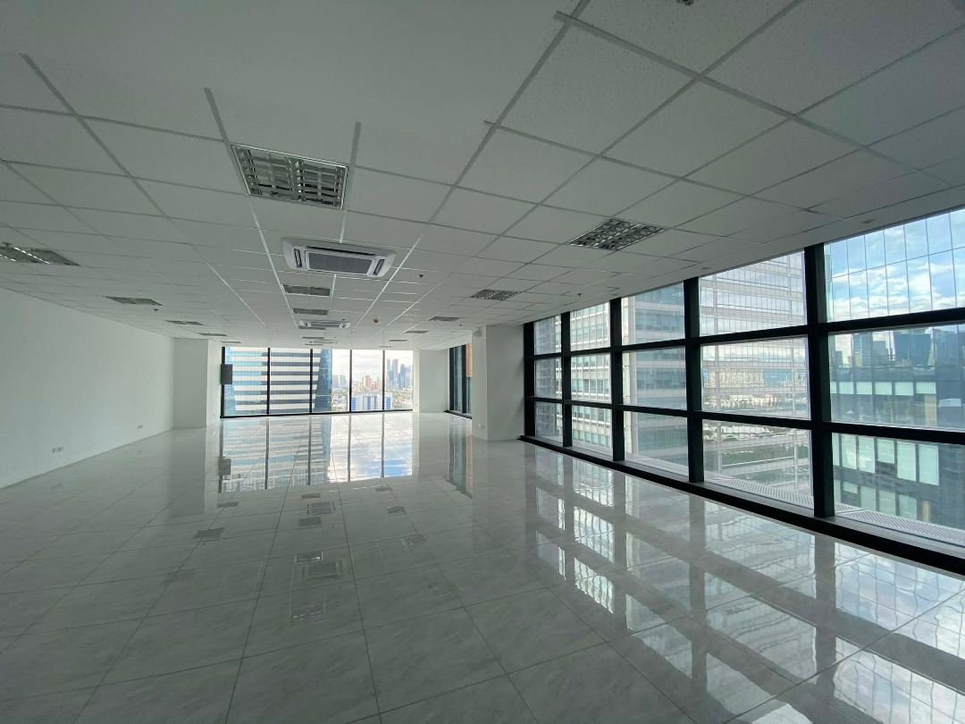 (Category: ) located in . Submitted by hvp.realtyinc (Listing ID 1437594614, Image 1). Description: .