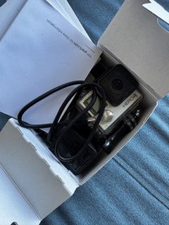 （分類：）位於 。 由 flubbachany 提交（商品編號 1437632660，圖片 1）。簡介： 。
