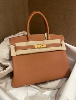 (Category: ) located in . Submitted by authenticluxurygood (Listing ID 1437655255, Image 1). Description: .