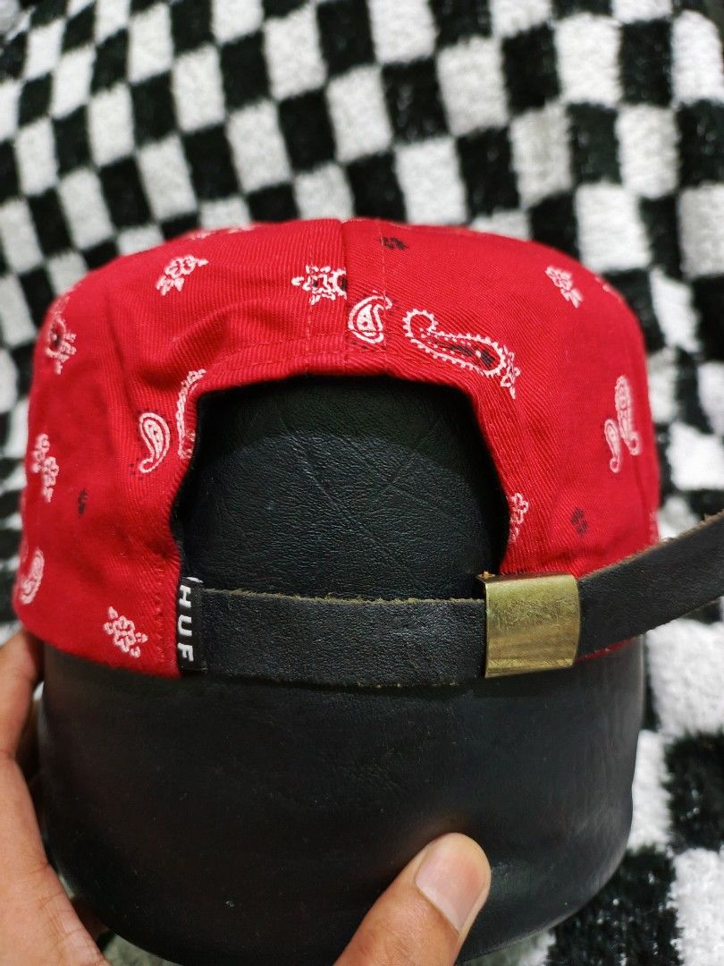 Huf bandana red dad hat cap (Category: Caps & Hats) located in Caloocan City. Submitted by shsgoods (Listing ID 1437582665, Image 3). Description: location: Karuhatan Valenzuela City.
