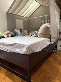(Category: ) located in . Submitted by zealflower_210c95 (Listing ID 1437695399, Image 1). Description: .