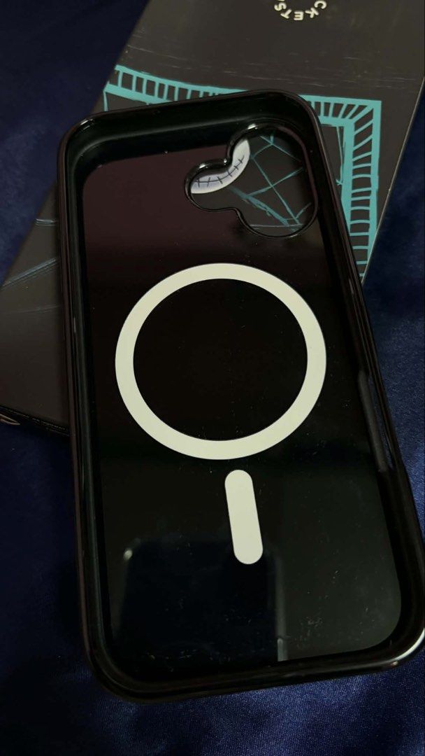 Iphone 17 Popsocket Case with magsafe (Category: Cases & Sleeves) located in Manila. Submitted by sneakerfreaker0727 (Listing ID 1437726416, Image 3). Description: Popsocket Case Iphone 17 Nightmare before Christmas Themed For Iphone 17 Used for only a few days RFS: Change of mind by the owner.