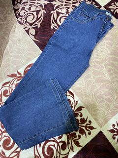(Kategori: ) berada di . Dikirim oleh putrisalsa72529 (ID iklan 1437695891, Gambar 1). Deskripsi: .
