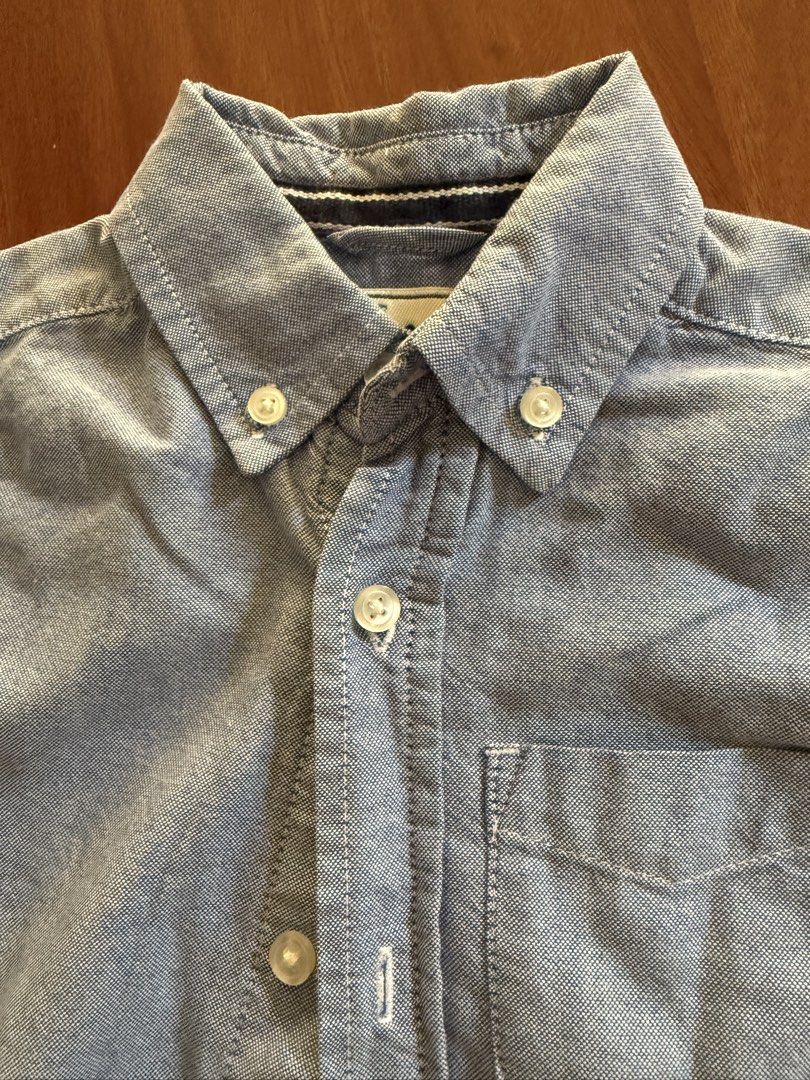 Kids blue long sleeve (Category: Babies & Kids Fashion) located in Makati City. Submitted by larcie (Listing ID 1437613024, Image 2). Description: Blue long sleeves 18-24M.