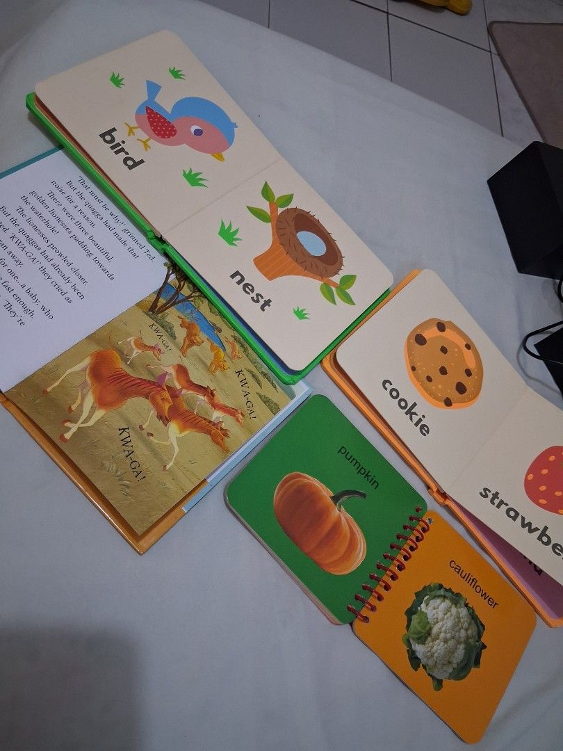 Kid's book (Category: Children's Books) located in Lapu-Lapu City. Submitted by imight (Listing ID 1437634931, Image 3). Description: declutter gcash payment only J&T courier Strictly "NO RETURN, NO EXCHANGE" policy!!!.