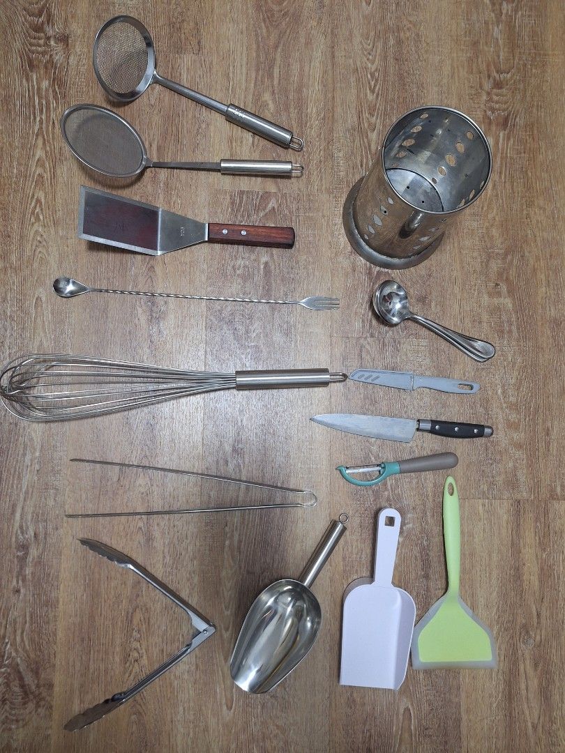 Kitchen Utensil Set - Various Tools453171668143329280