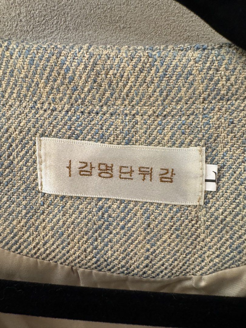 Korean Style Tweed Jacket with Denim Trim (Category: Coats, Jackets and Outerwear) located in San Juan City. Submitted by outwithit (Listing ID 1437582732, Image 2). Description: Dm for more information -More pictures about the product -Close up pictures -Type of material RFS: Decluttering Can negotiate if buying 2 or more items Delivery fee will be shouldered by buyer .