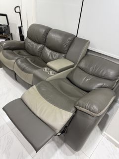 (Category: ) located in . Submitted by hingfamily (Listing ID 1437719503, Image 1). Description: .