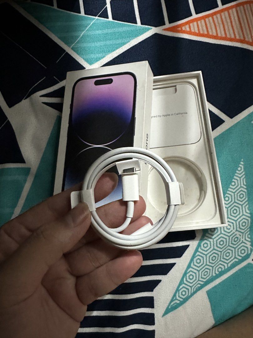LIGHTNING CABLE (Category: Chargers & Cables) located in Manila. Submitted by notyourabbie_ (Listing ID 1437697098, Image 2). Description: Selling my unused original lightning cable that came with my iPhone 14 Pro. Never opened or used since our household mostly uses Apple products already, so I have extra chargers and cables at home 😊 📦 Condition: Brand new / unused ✅ Original Apple cable 💰 Reason for selling: Need funds Message me if interes