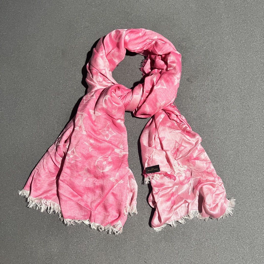 Louis Vuitton Corail Shawl Scarf (Category: Luxury Accessories) located in Bacolod City. Submitted by rndm.wears (Listing ID 1437745765, Image 1). Description: Louis Vuitton Corail Shawl Scarf Monogram Design Frayed Edge Cashmere material 54” by 77” .