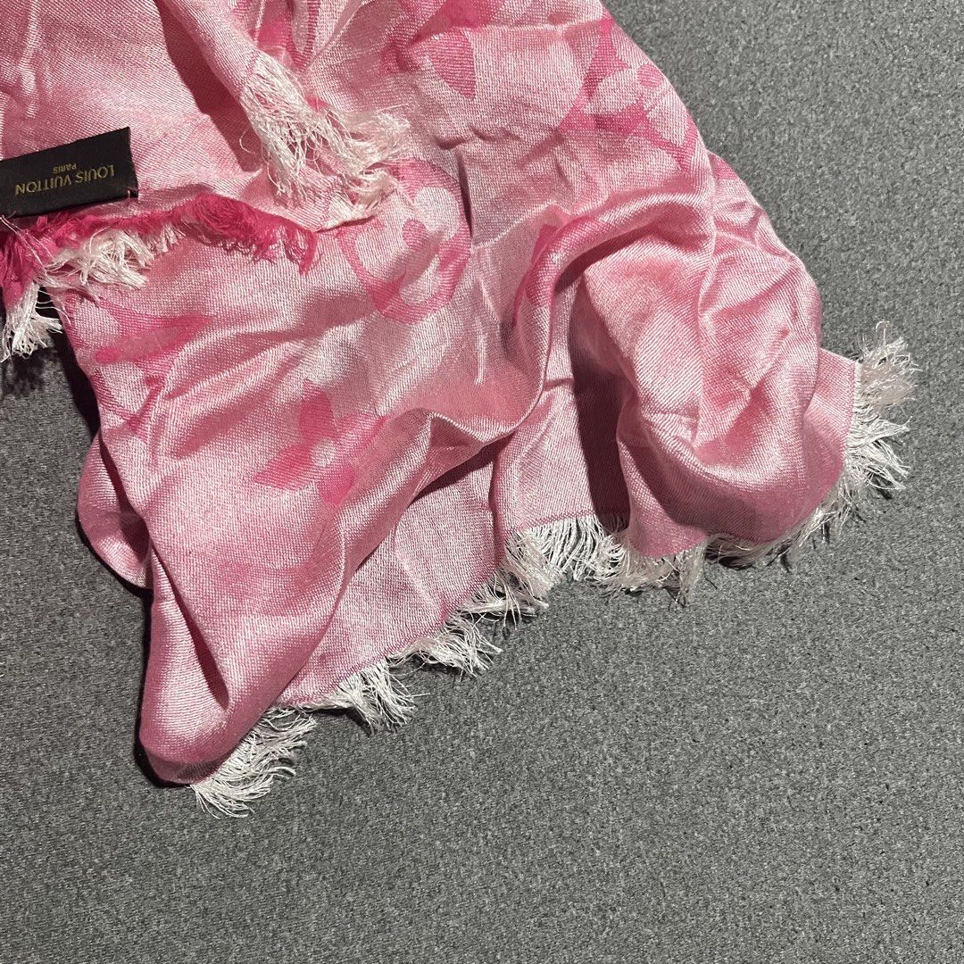 Louis Vuitton Corail Shawl Scarf (Category: Luxury Accessories) located in Bacolod City. Submitted by rndm.wears (Listing ID 1437745765, Image 2). Description: Louis Vuitton Corail Shawl Scarf Monogram Design Frayed Edge Cashmere material 54” by 77” .