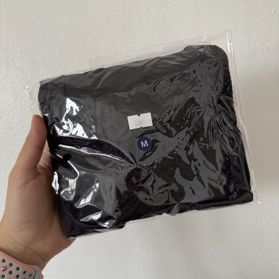 LP SUPPORT 234Z Ace Compression Sleeveless Top (Waist Support) 20pcs Bundle (Category: Braces, Support & Protection) located in Manila. Submitted by miskym (Listing ID 1437604549, Image 2). Description: Wholesale Price: 1,647.00/ea for 20pcs 1,750.00/ea for 10pcs 1,853.00/ea for 5pcs Retail Price: 2,059.00 Please refer to size chart for measurements All sizes are available ONHAND & READY TO SHIP! — • Improve muscular efficiency • Offer extreme co