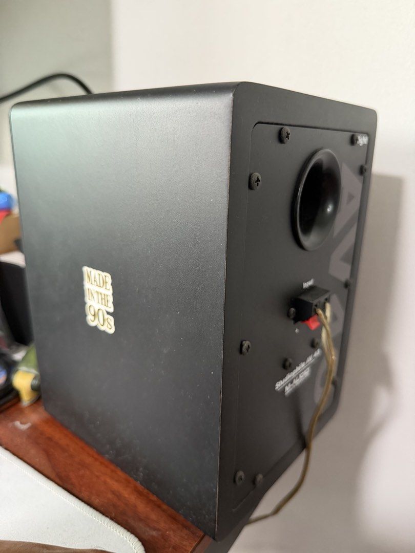 M-Audio Studiophile AV-40452879247570391042