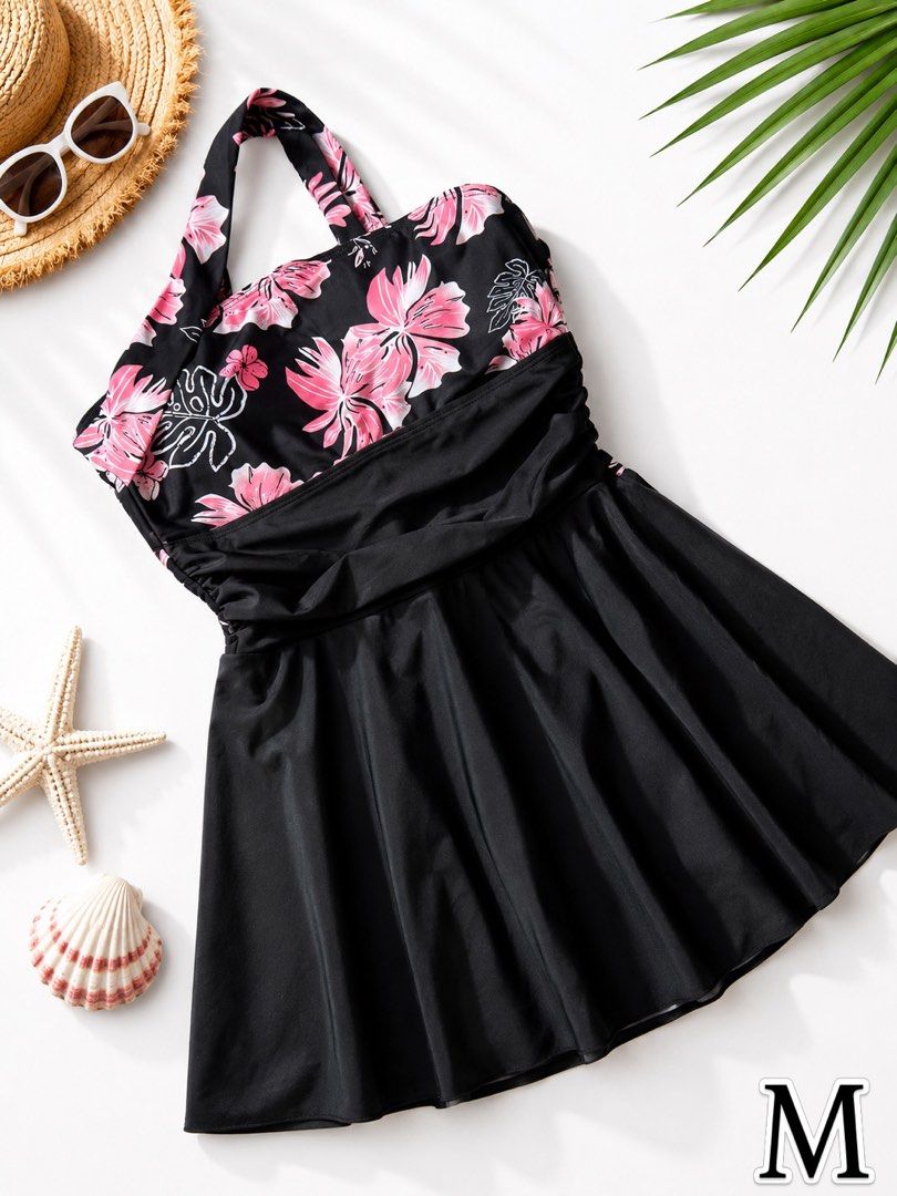 Medium swimdress swimsuit (Category: Bikinis & Swimsuits) located in Taytay. Submitted by olgaragesaleph (Listing ID 1437714251, Image 1). Description: More items on ig @_sayoohlala.