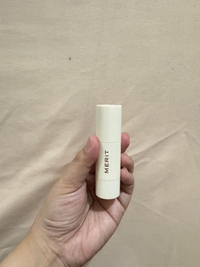 Merit Highlighting Stick (Solstice) (Category: Makeup) located in Pasig City. Submitted by heijeul (Listing ID 1437714243, Image 1). Description: - Merit Highlighting Stick (Solstice) - Creates a luminous, radiant glow. - Features a sleek and minimalist design. - Easy-to-apply stick format. - No box, swatched only NO PHOTOS OF PRODUCT AS I NEVER OPENED IT PRICE IS FINAL.