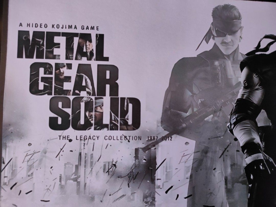 Metal Gear Solid Desk Mat (Category: PlayStation) located in Manila. Submitted by kikim012 (Listing ID 1437649723, Image 3). Description: Metal Gear Solid Desk Mat Condition: Good, No Dirt , No Stains I got this from a collector last year. November 2025. mga 1 foot ata sukat nito. Malapad siya, non slip. Di ko siya masyadong ginagamit. Price: 800 Cagayan de oro City (mindanao) Lbc cod cop.