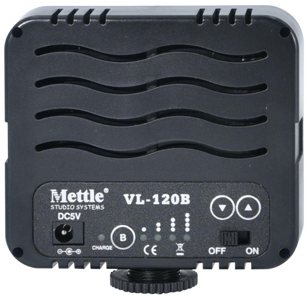 Mini LED Lights (Category: Lighting & Studio Equipment) located in Singapore. Submitted by mandasg (Listing ID 1437629206, Image 2). Description: VL-120 – 7.2W, 500LM, 5600K, 94x93x38mm, 140g - 4xAA Batteries VL-120B – 7.2W, 500LM, 5600K, 94x93x38mm, 155g - Built-in Lithium Battery.