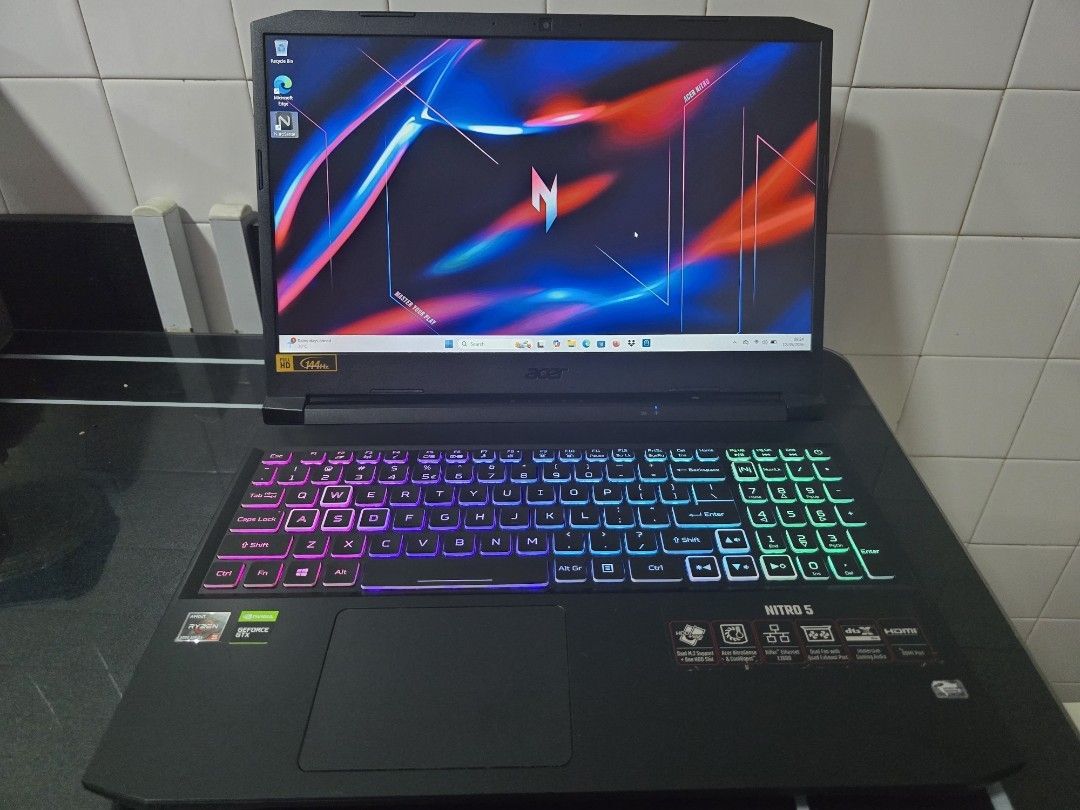 Mint Condition Acer Nitro 5 Gaming Laptop453219979499284481