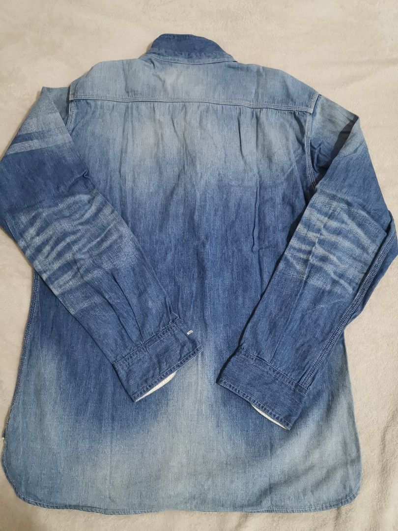 Momotaro Denim Shirt (Category: Activewear) located in Makati City. Submitted by bimmeup (Listing ID 1437588734, Image 3). Description: - Classic denim shirt - Faded blue wash - Collared neckline - Button-down closure - Long sleeves - Two front pockets - Unique design on sleeves - Perfect for casual wear - Comfortable fit -chest width 21 inch 4500 pesos.