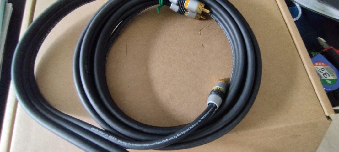 Monster Cable 3-RCA Component Video Cable455020022229913602