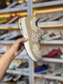 (Category: ) located in . Submitted by soletrip_footwear_trading (Listing ID 1437635796, Image 1). Description: .