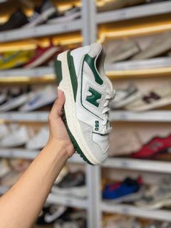 (Category: ) located in . Submitted by soletrip_footwear_trading (Listing ID 1437634421, Image 1). Description: .