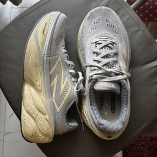 (Category: ) located in . Submitted by traveling.closet (Listing ID 1437593020, Image 1). Description: .