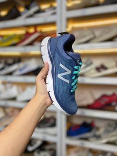 (Category: ) located in . Submitted by soletrip_footwear_trading (Listing ID 1437635277, Image 1). Description: .