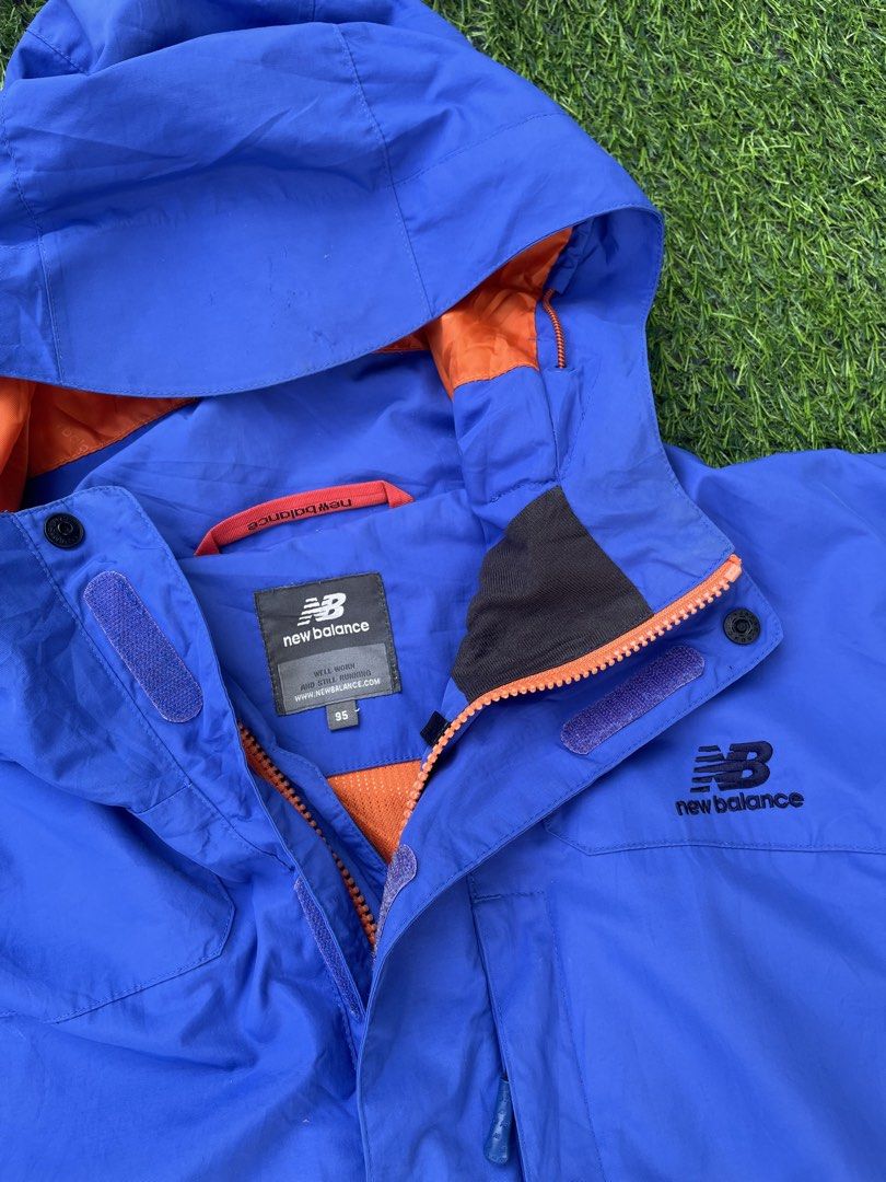 New Balance outdoor windcheater jacket ( Waterproof ) (Category: Coats, Jackets and Outerwear) located in Bacolod City. Submitted by maxpeynthrift (Listing ID 1437588173, Image 3). Description: Width 21 L 28 Can fit to LARGE Excellent condition No issue Brand Detail: Features the distinctive New Balance technical apparel logo stitched on the left chest and a small logo hit on the right upper arm. Weatherproof Design: Built as a technical windbrea