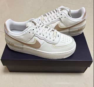 （分類：）位於 。 由 mmsneaker 提交（商品編號 1437678138，圖片 1）。簡介： 。
