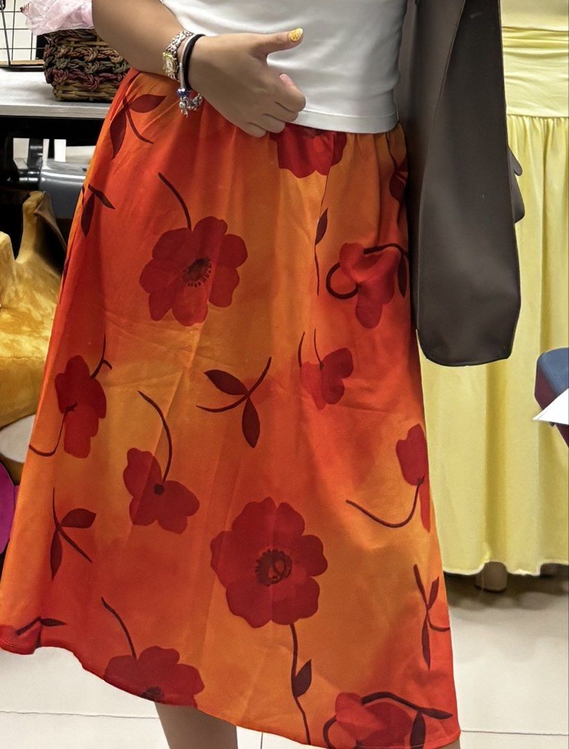 Orange floral Top & Skirt Set (Category: Sets or Coordinates) located in Las Pinas. Submitted by stilinkski (Listing ID 1437611083, Image 2). Description: - wore once for bora - fits S-M - SF shouldered by buyer.