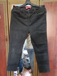 (Category: ) located in . Submitted by homedraya (Listing ID 1437630529, Image 1). Description: .