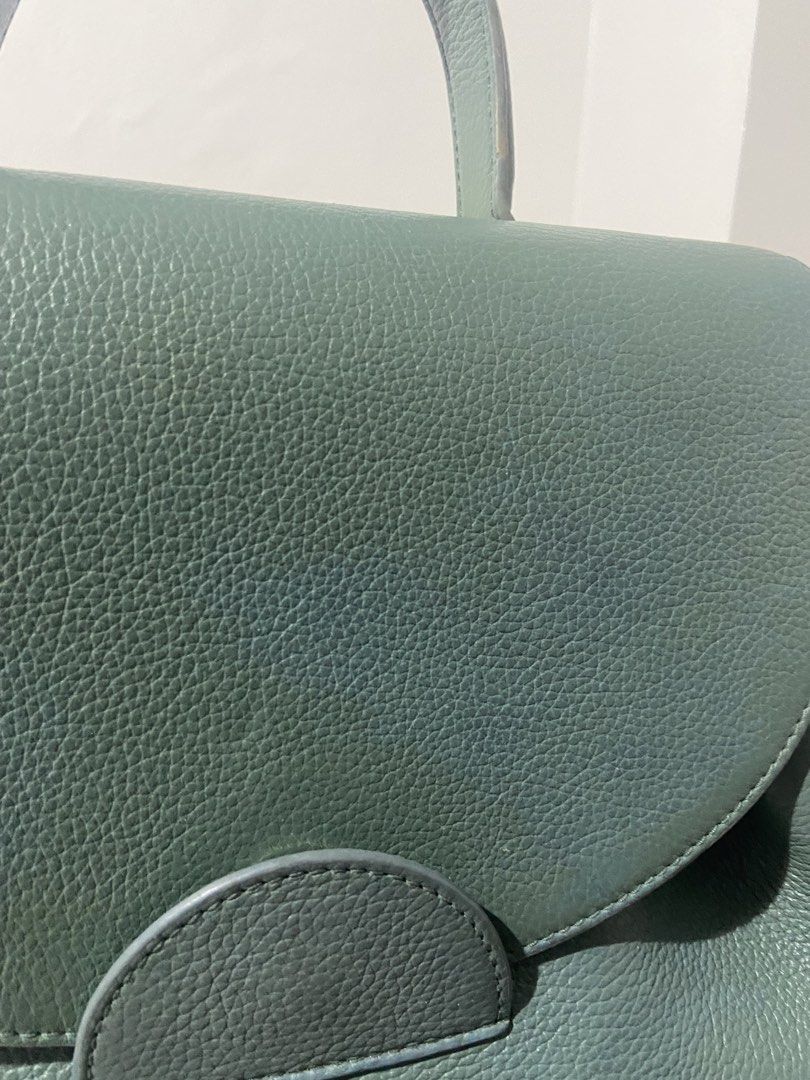 Polene Numero Un (Category: Luxury Bags & Wallets) located in Paranaque City. Submitted by lulucyyy (Listing ID 1437703595, Image 3). Description: Polène Numero Un - Textured leather exterior - With signs of wear on strap - No dustbag - Bought preloved. Can send proof of transaction - Original price is 36,000. Selling low for only 19,000‼️SUPER SALE ‼️.