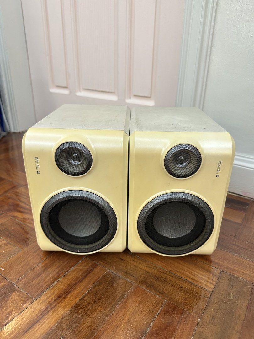 preloved next base beige speakers set (Category: Soundbars, Speakers & Amplifiers) located in Quezon City. Submitted by ch4rmmyk1tty (Listing ID 1437740270, Image 1). Description: - what you see is what you get.