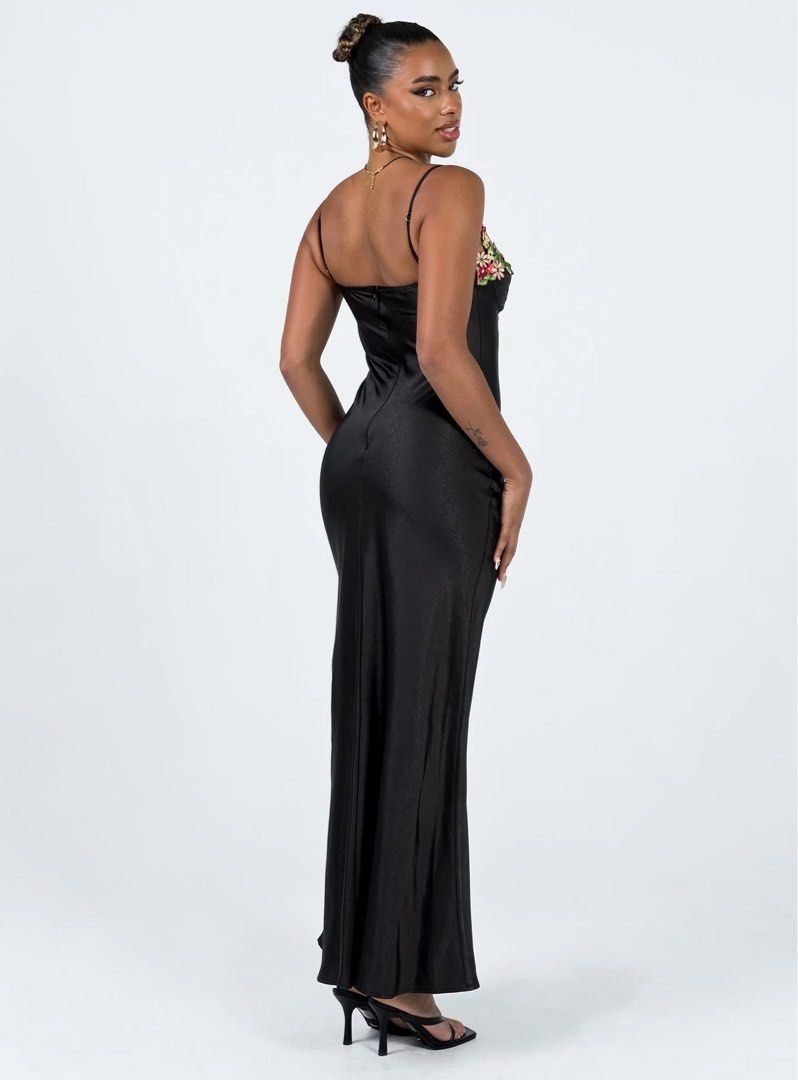 Princess Polly Kenzie Maxi Dress in Black, Women's Fashion, Dresses & Sets,  Dresses on Carousell