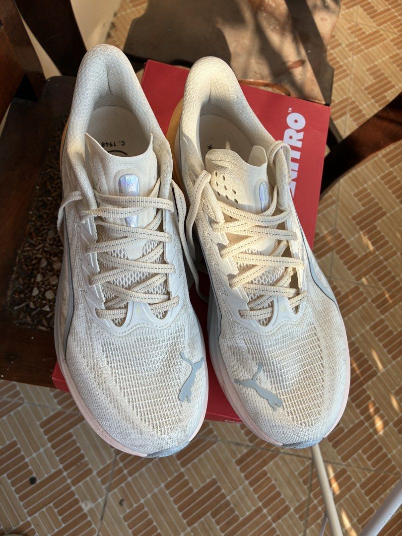 Puma Deviate Nitro 4 RC Women's Running Shoes (Category: Sneakers) located in Alaminos. Submitted by rheagee (Listing ID 1437755843, Image 2). Description: - Used it 4x - Puma Deviate Nitro RC running shoes - Women's UK size 6.5 - Color: Warm white, light blue, and vapor gray - Includes original box - Model number: 312904 01 - Features Puma logo RFS: Carbon Plated shoes are not for me 😭.
