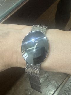 (Category: ) located in . Submitted by roseluxuryitems (Listing ID 1437618405, Image 1). Description: .