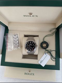 (Category: ) located in . Submitted by luxcollectionz (Listing ID 1437672020, Image 1). Description: .