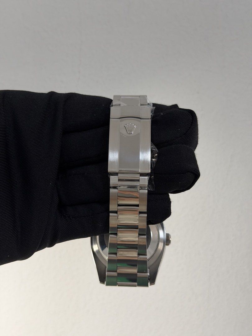 Rolex Oyster Perpetual Datejust Black Dial (Category: Luxury Watches) located in San Juan City. Submitted by rhyswatchph (Listing ID 1437595684, Image 3). Description: Rolex Datejust 36 Black Year 2016 116200 Full Set Condition 9.8/10 San Juan City/New Manila QC On hand 410,000.