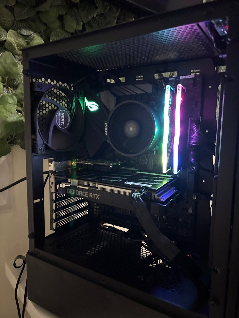 RTX 2060 Gaming PC453219975661496320