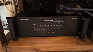 （分類：）位於 。 由 douglas_radio 提交（商品編號 1437686000，圖片 1）。簡介： 。