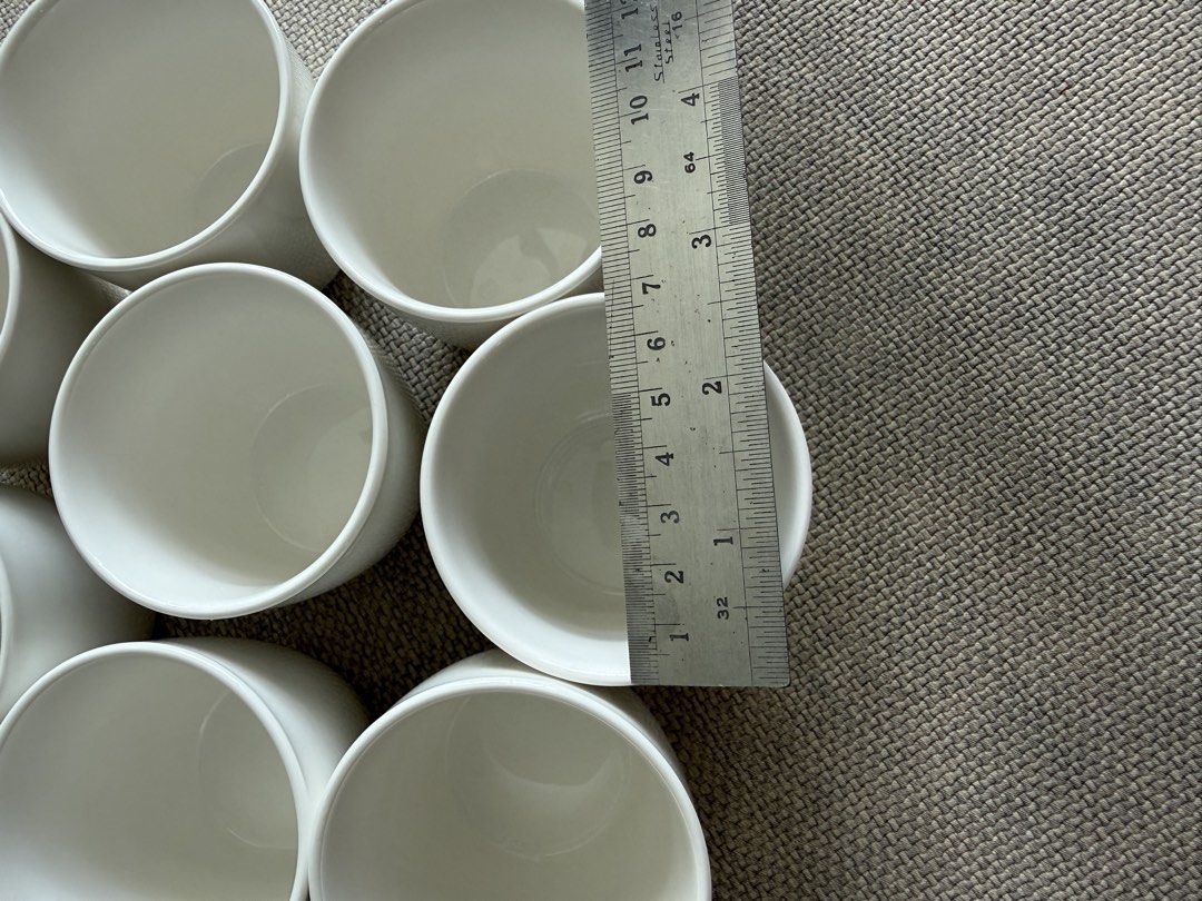 Set of 8 White Ceramic Cups452740272557271043