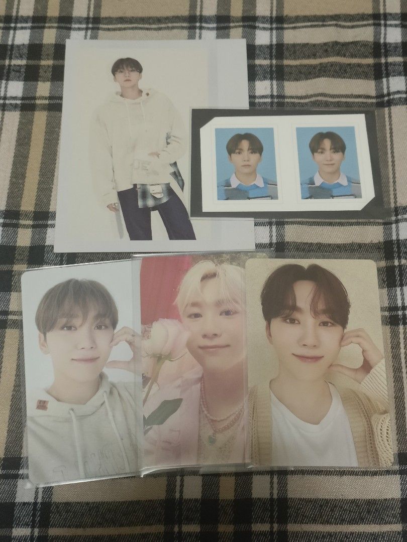 Seungkwan Season's Greetings set (Category: K-Wave Merchandise) located in Rizal. Submitted by axlsy (Listing ID 1437748194, Image 1). Description: Seungkwan Season's Greetings set ❌ if you're a sensitive collector ❌ No Rush Shipping 📣Payo and Gcash only 📣Free pf 📣JNT for delivery. 📣 If you want SDD, kayo po mag-book ng courier and must be paid by the receiver. Please note na Rizal po ang pick-up 📣 Meet-up around Pantok Binangonan only 📣 FR