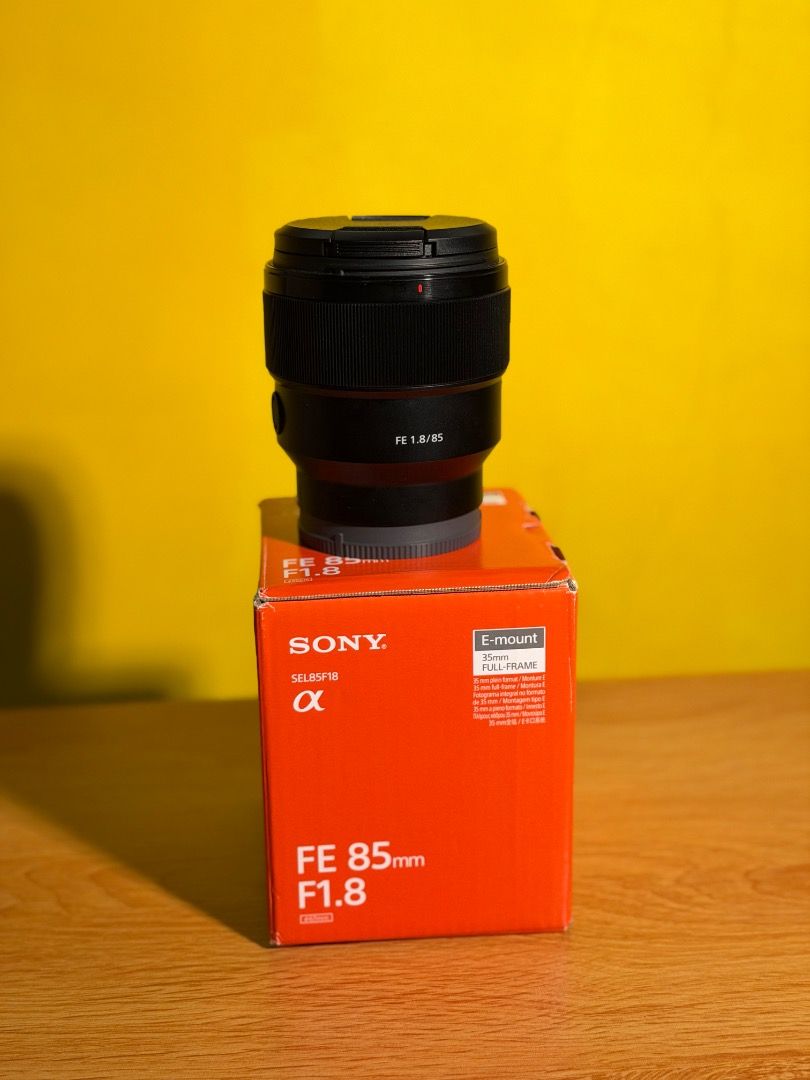 Sony FE 85mm F1.8 Lens (Category: Lens & Kits) located in Davao. Submitted by eming.eming (Listing ID 1437702599, Image 2). Description: Sony FE 85mm F1.8 Excellent condition Sharp lens, fast autofocus No issue / well taken care of Perfect for portraits and low light photography. 26k PM for details and sure buyer price. meet up davao.