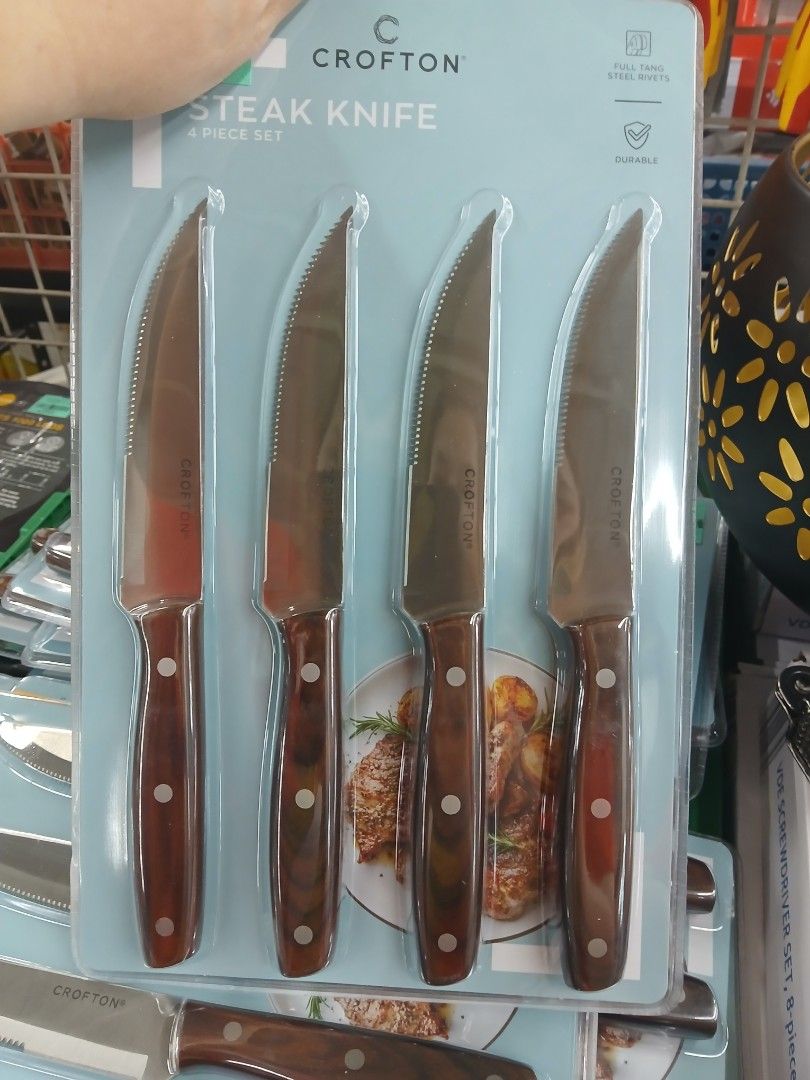 🔪Crofton Steak Knife 4 Piece Set (Category: Bathroom & Kitchen Fixtures) located in Mabalacat. Submitted by michelle.m.d. (Listing ID 1437591649, Image 1). Description: Steak Knife 🔪 4set mabigat brand new, branded quality 🔪 For Sale. 🙂 Crofton Steak Knife 4 Piece Set In Stock — 73 available Opened or unboxed but shows no signs of use. Fully functional with all parts present. Item itself is in pristine condition. Product Details Brand: Crofto