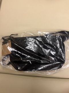 （分類：）位於 。 由 louisll410 提交（商品編號 1437702535，圖片 1）。簡介： 。