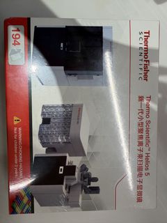 Thermo Scientific Helios 5 Scanning Electron Microscope459470452524984320