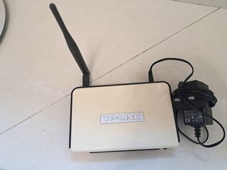 TP-Link Wireless Router459405497059266560