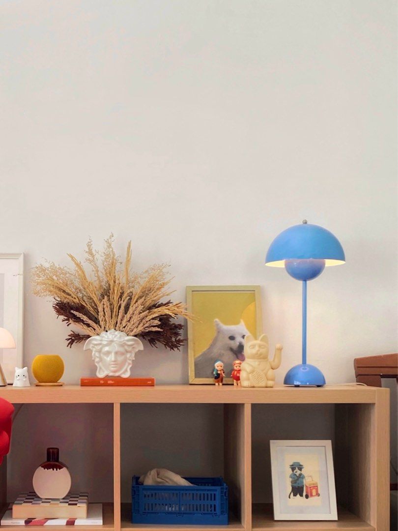 Authentic &Tradition Flowerpot VP3 Table Lamp Swim Blue (Category: Lighting) located in Manila. Submitted by gypsum (Listing ID 1437707918, Image 2). Description: Authentic / Original Flowerpot VP3 Table Lamp Complete with box and dustbags RFS: bought another shade .